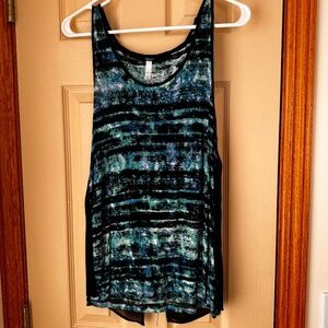 Kensie viscose split back top